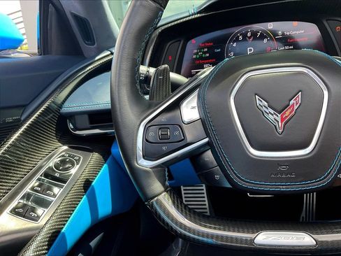 Used 2023 Chevrolet Corvette Z06 w/ Z07 Performance Package RWD image 10
