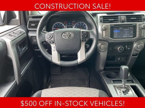 Used 2019 Toyota 4Runner SR5 AWD/4WD image 12