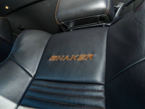 Used 2014 Dodge Challenger R/T RWD image 35