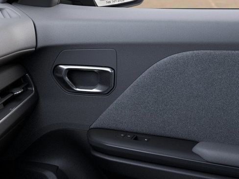 New 2026 Kia K4 LXS image 25