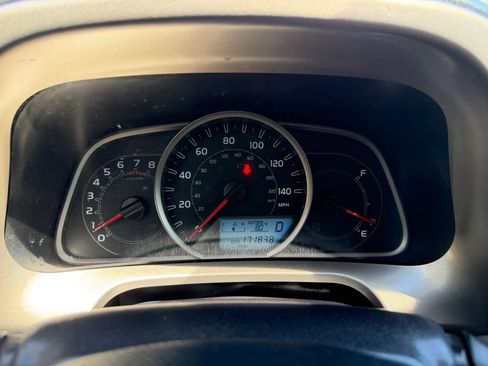 Used 2013 Toyota RAV4 LE AWD/4WD image 27