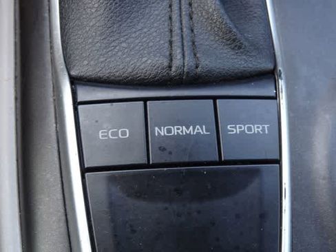 Used 2023 Toyota Camry LE FWD image 25