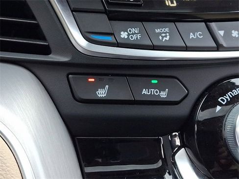 Used 2022 Acura TLX image 24