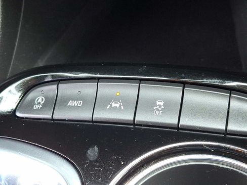 Used 2023 Buick Encore GX Preferred w/ Cold Weather Comfort Package AWD/4WD image 25