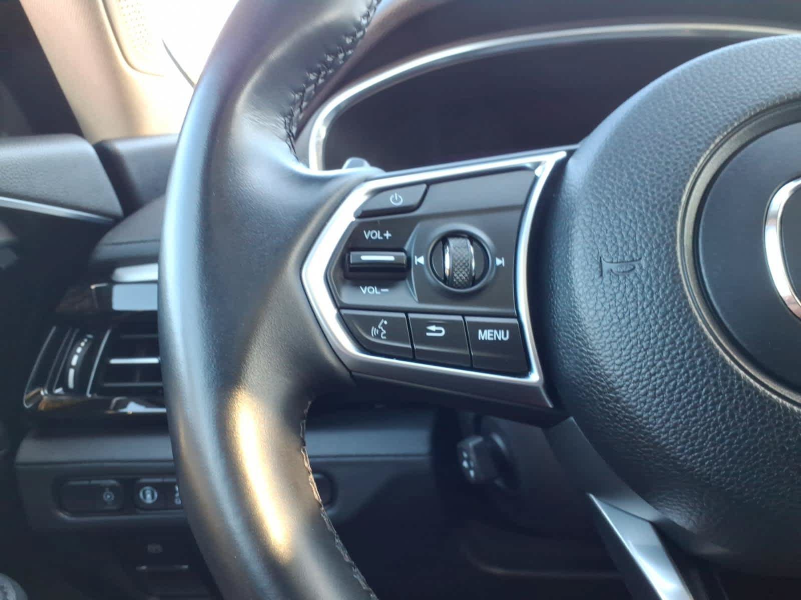 Used 2025 Acura MDX SH-AWD image 22