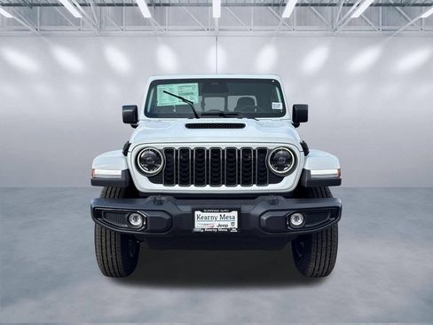 New 2026 Jeep Gladiator Sport AWD/4WD image 2