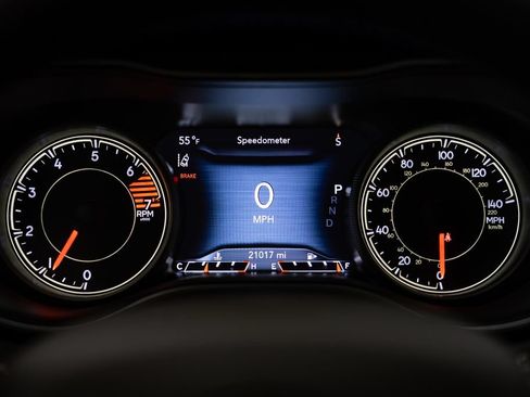 Used 2023 Jeep Cherokee Altitude Lux AWD/4WD image 17