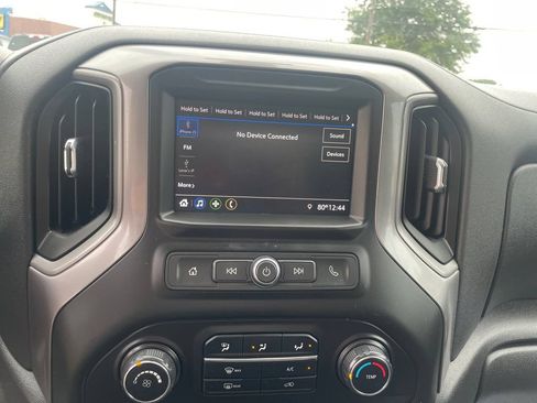 Used 2021 Chevrolet Silverado 1500 Custom AWD/4WD image 20