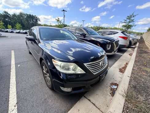 Used 2011 Lexus LS 460 L w/ Luxury Pkg AWD/4WD image 9