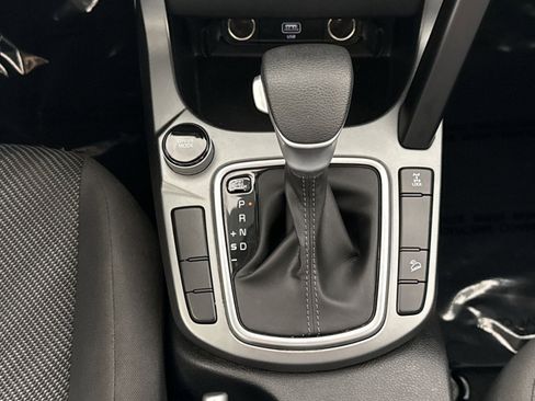 Used 2023 Kia Seltos LX image 21