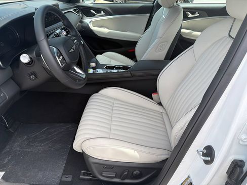 New 2026 Genesis G70 3.3T Sport Prestige AWD/4WD image 9