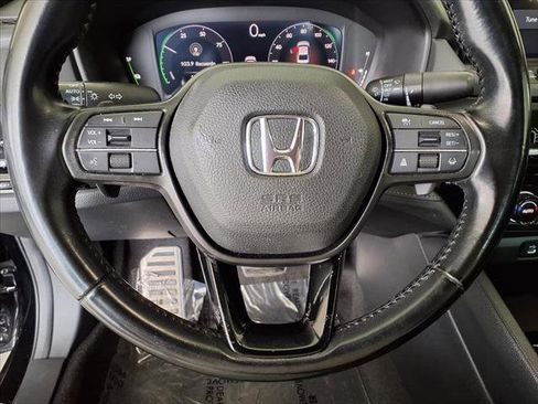 Used 2023 Honda Accord Sport image 15