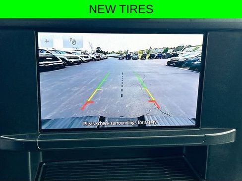 Certified 2025 Ford F250 XLT AWD/4WD image 19