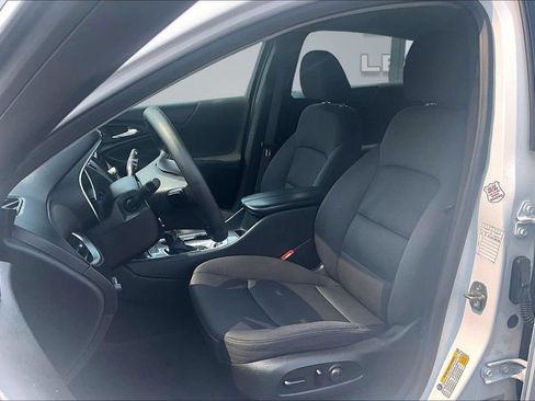 Used 2023 Chevrolet Malibu LT FWD image 24