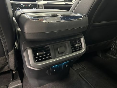 Used 2025 Ford F150 Lariat w/ Equipment Group 501A Mid AWD/4WD image 46