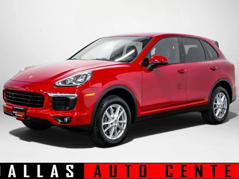 Used 2016 Porsche Cayenne AWD/4WD image 3