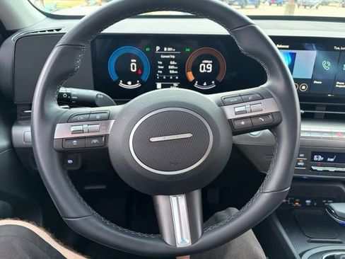 Used 2026 Hyundai Kona SEL Sport FWD image 11