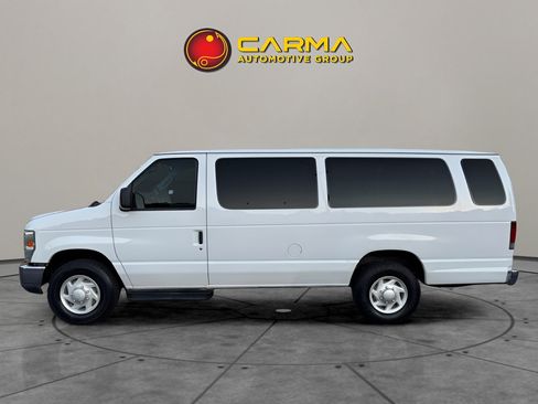 Used 2008 Ford E-350 and Econoline 350 XLT image 2