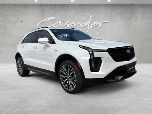 Certified 2024 Cadillac XT4 Sport FWD image 2