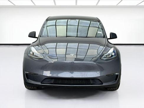 Used 2023 Tesla Model Y Performance AWD/4WD image 2