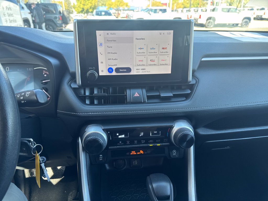 Certified 2024 Toyota RAV4 LE AWD/4WD image 17