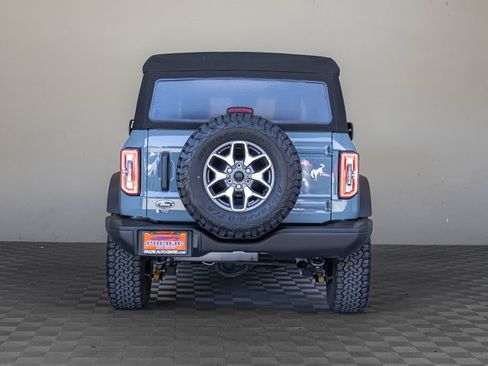 Used 2022 Ford Bronco Badlands image 12