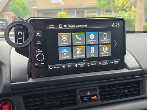 Used 2023 Honda Pilot TrailSport image 26