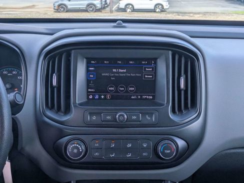 Used 2021 Chevrolet Colorado W/T w/ WT Convenience Package RWD image 18