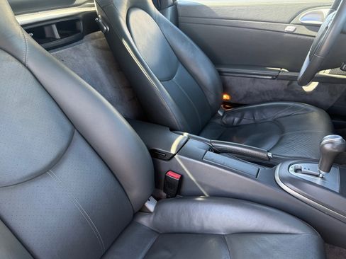 Used 2005 Porsche Boxster S image 14