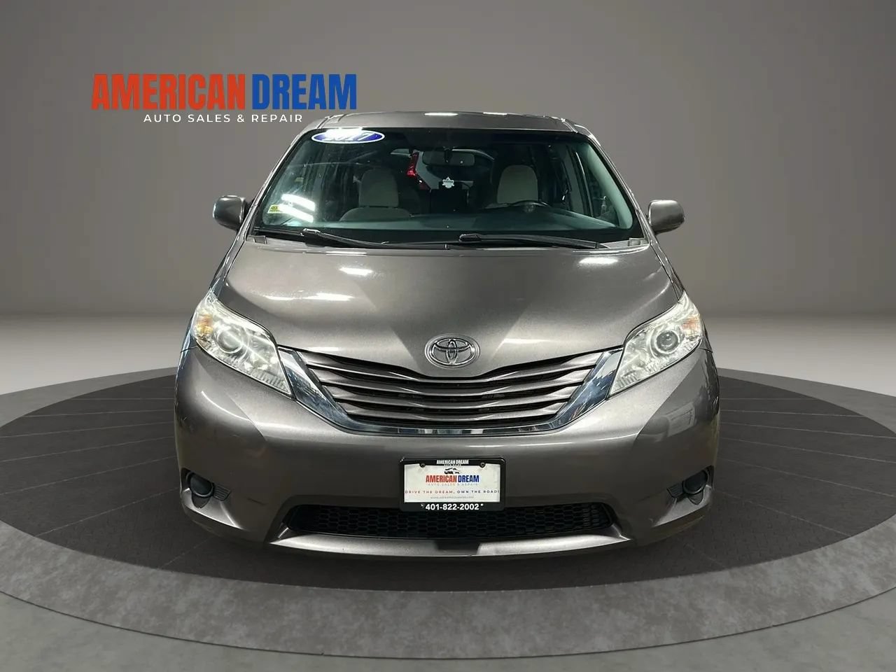 Used 2017 Toyota Sienna LE FWD image 8