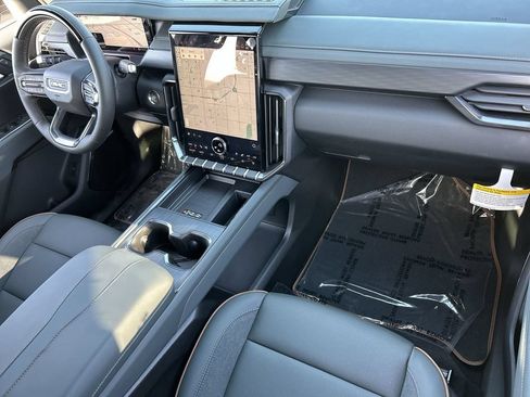 New 2026 GMC Acadia AT4 w/ Super Cruise Package AWD/4WD image 29