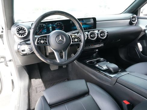 Used 2021 Mercedes-Benz A 220 image 23