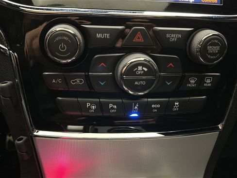 Used 2020 Jeep Grand Cherokee SRT AWD/4WD image 31