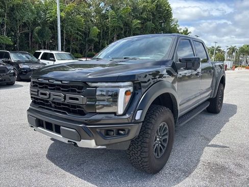 Used 2025 Ford F150 Raptor image 5
