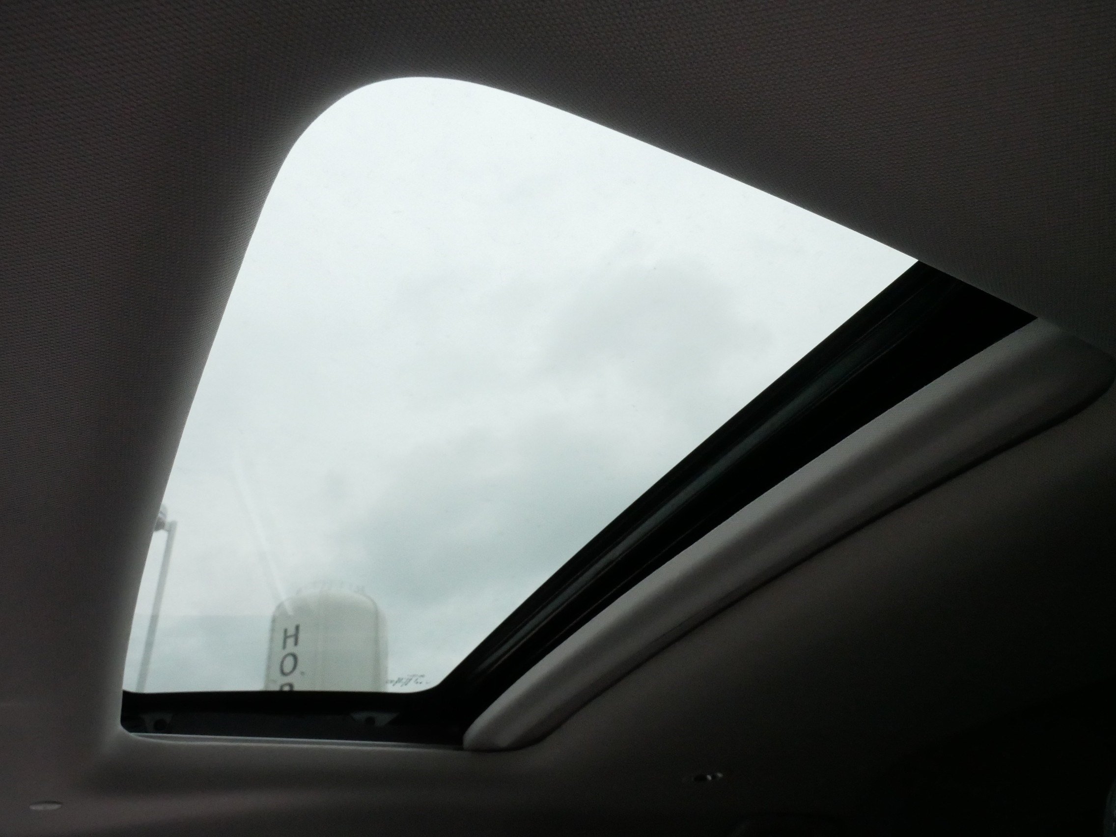 Used 2027 Honda HR-V EX-L image 32