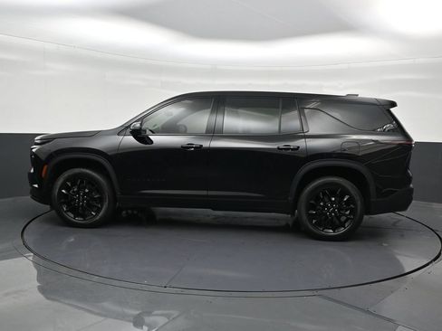 Used 2024 Chevrolet Traverse LS w/ Midnight/Sport Edition FWD image 2