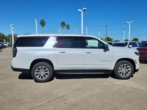New 2026 Chevrolet Suburban Premier RWD image 6