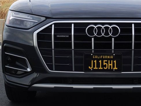 Used 2021 Audi Q5 2.0T Premium w/ Convenience Package AWD/4WD image 23