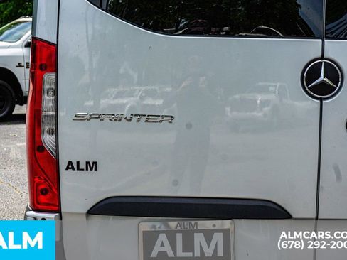 Used 2024 Mercedes-Benz Sprinter 2500 image 15
