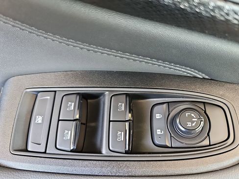 Certified 2025 Subaru Outback Wilderness AWD/4WD image 34