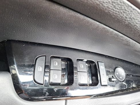 Used 2024 Kia Sportage EX FWD image 19
