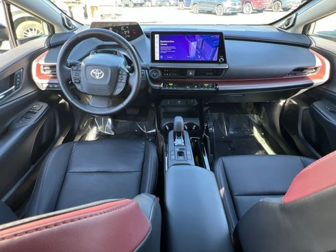 Used 2023 Toyota Prius Prime Premium w/ Advanced Technology Package image 21