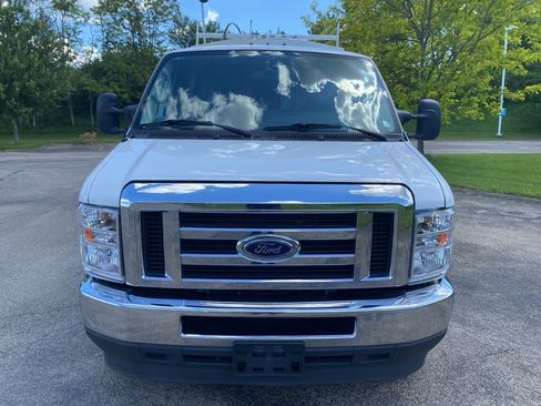 Used 2022 Ford E-350 and Econoline 350 Super Duty w/ Power Windows & Locks Group RWD image 8