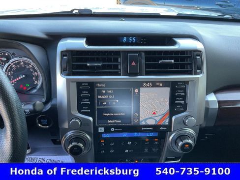 Used 2023 Toyota 4Runner Limited AWD/4WD image 34