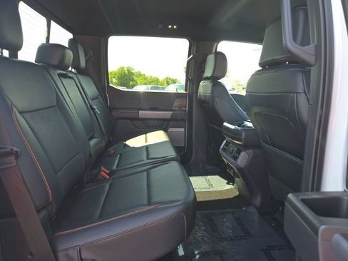 Used 2024 Ford F150 Lariat w/ Tow/Haul Package AWD/4WD image 27
