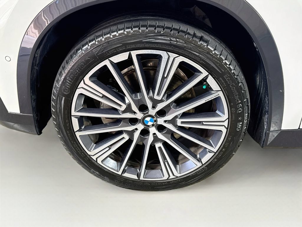 Used 2024 BMW X1 xDrive28i w/ Convenience Package AWD/4WD image 42