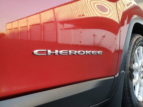 Used 2016 Jeep Cherokee Sport w/ Trailer Tow Group FWD image 7
