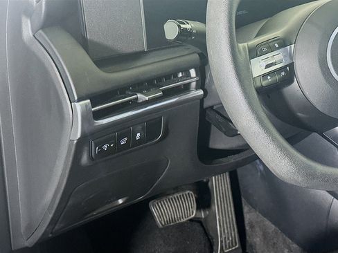 Used 2025 Hyundai Tucson SEL image 17