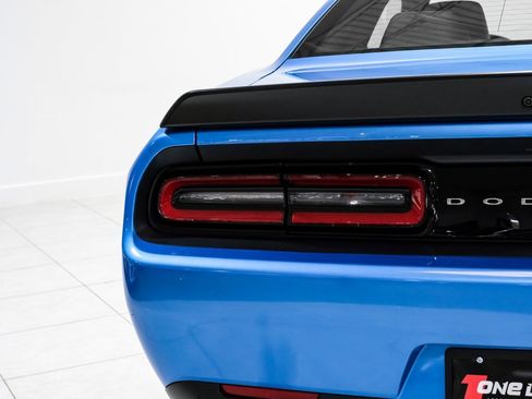 Used 2019 Dodge Challenger SRT Hellcat w/ Laguna Leather Package image 41