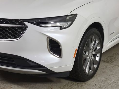 Used 2023 Buick Envision Avenir image 9